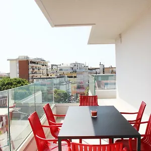 dainese-apartments-casa-miriam.hotelinveneto.com/