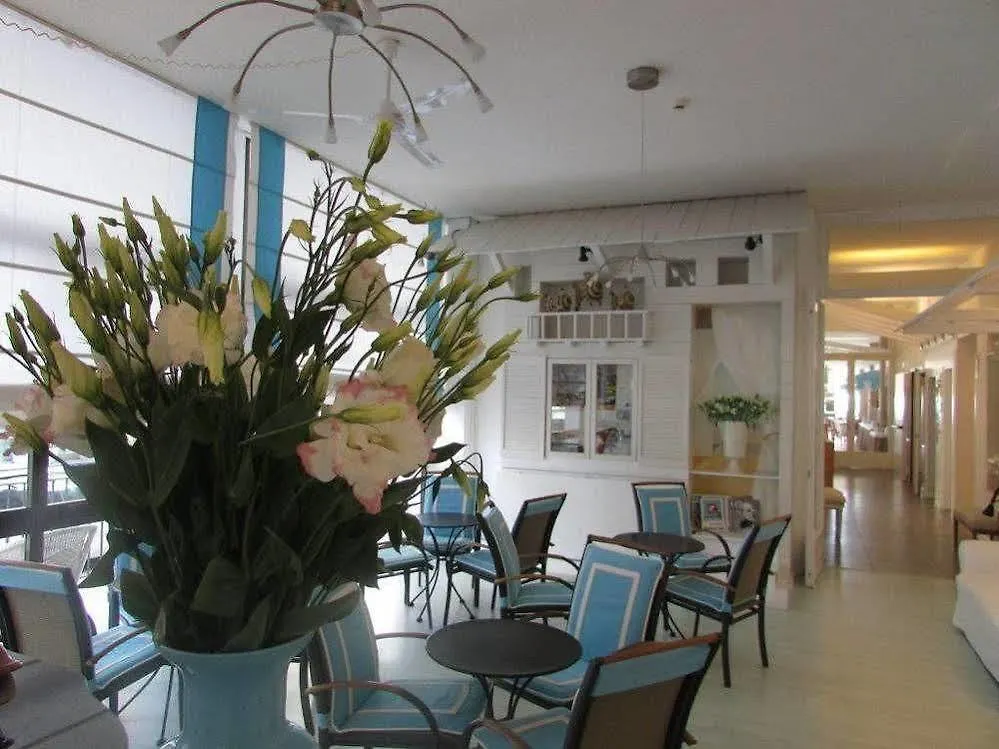 Hotel Manila Lido di Jesolo Italië